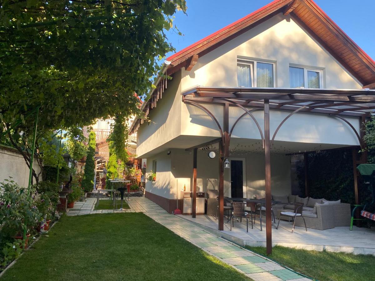 Rîşnov Casa Lucky酒店 外观 照片